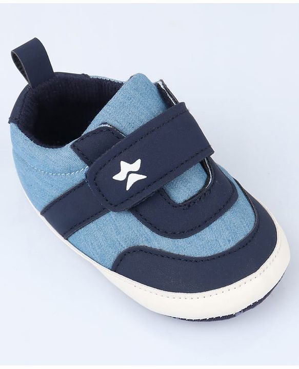 Cute Walk by Babyhug Velcro Closure Solid Booties - Blue