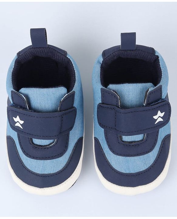 Cute Walk by Babyhug Velcro Closure Solid Booties - Blue
