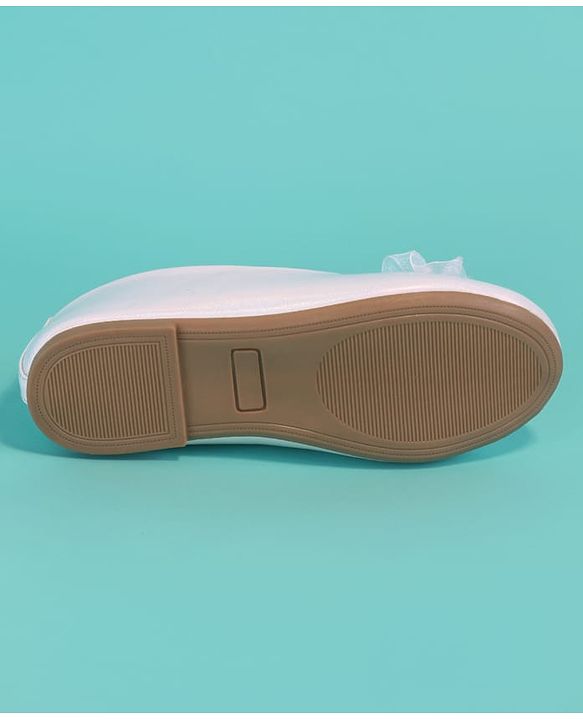 Pine Kids Slip On Ballerinas with Applique - White