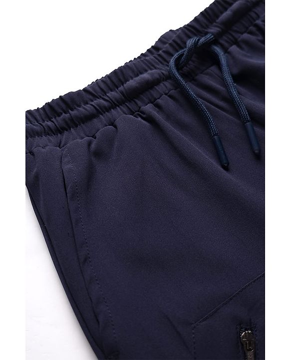 Pine Active Woven Knee Length Stretch Solid Shorts - Navy Blue