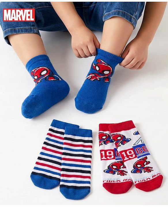 Cute Walk by Babyhug Marvel Non Terry Knit Ankle Length Anti Bacterial Socks With Spider-Man Graphics Pack of 3 - Multicolor