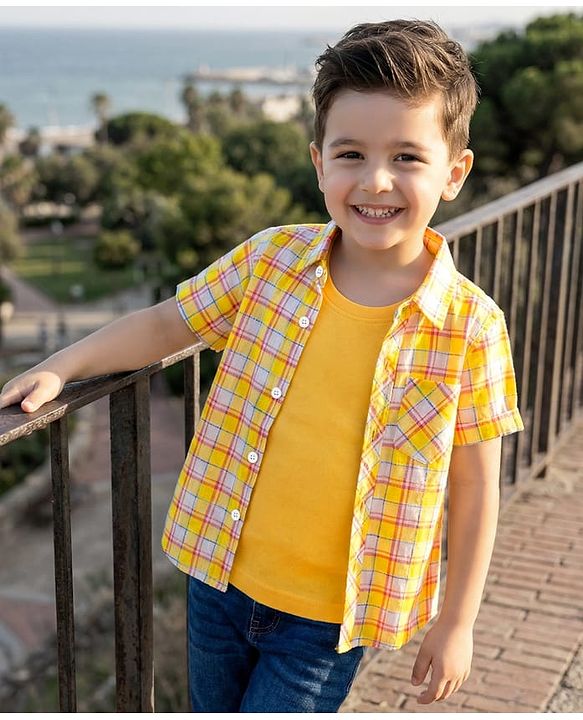 Babyhug Cotton Woven Half Sleeves Checks Shirt with T-Shirt - Multicolor
