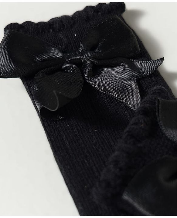 Cute Walk by Babyhug Non Terry Knit Calf Length Solid Party Socks with Bow Applique & Cable Knit Design - Pink