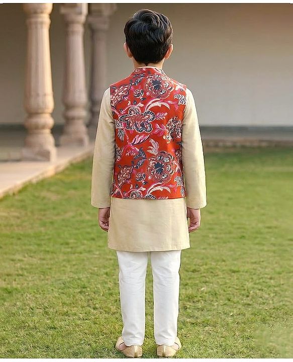 Pine Kids Cotton Woven Full Sleeves Kurta Pyjama Set With Floral Printed Nehru Jacket - Maroon