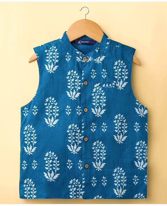 Pine Kids 100% Cotton Woven Full Sleeves Kurta Pyjama Set With Floral Printed Jacket - White & Navy Blue