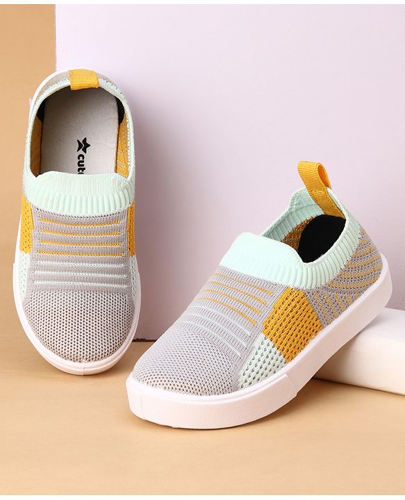 Cute Walk by Babyhug Slip On Casual Shoes with Stripe Detailing - Grey