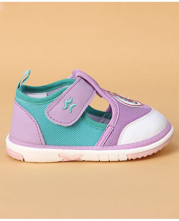 Cute Walk by Babyhug Velcro Closure Casual Shoes With Animal Applique - Purple