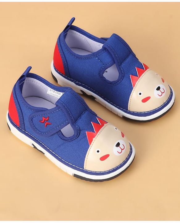 Cute Walk by Babyhug Casual Shoes With Velcro Closure & Face Applique - Black