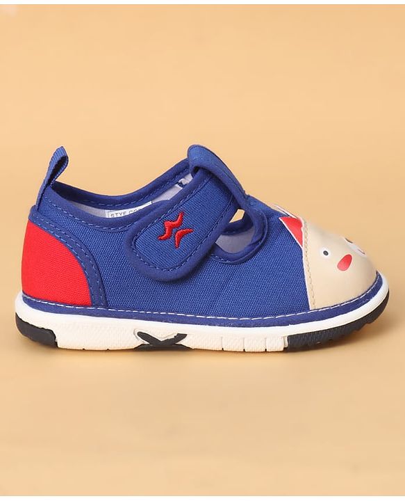 Cute Walk by Babyhug Casual Shoes With Velcro Closure & Face Applique - Black