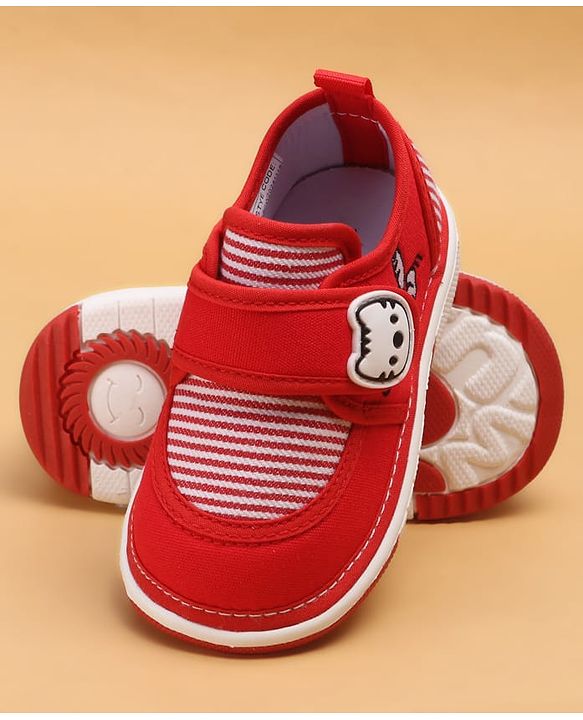 Cute Walk by Babyhug Casual Shoes With Velcro Closure & Cat Applique - Red