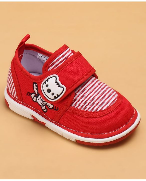 Cute Walk by Babyhug Casual Shoes With Velcro Closure & Cat Applique - Red