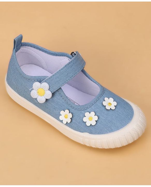 Cute Walk by Babyhug Casual Shoes With Velcro Closure & Floral Applique - Blue