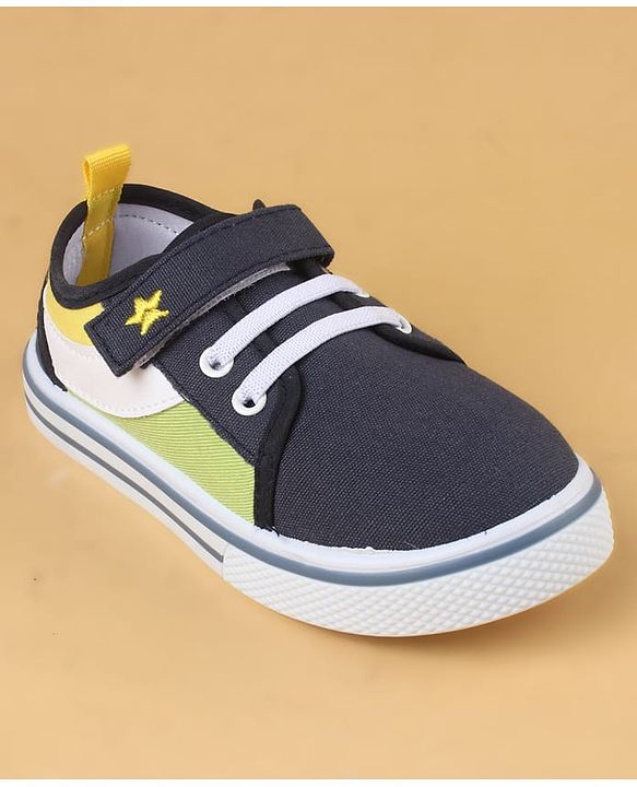 Cute Walk by Babyhug Velcro Closure Solid Color Casual Shoes - Blue