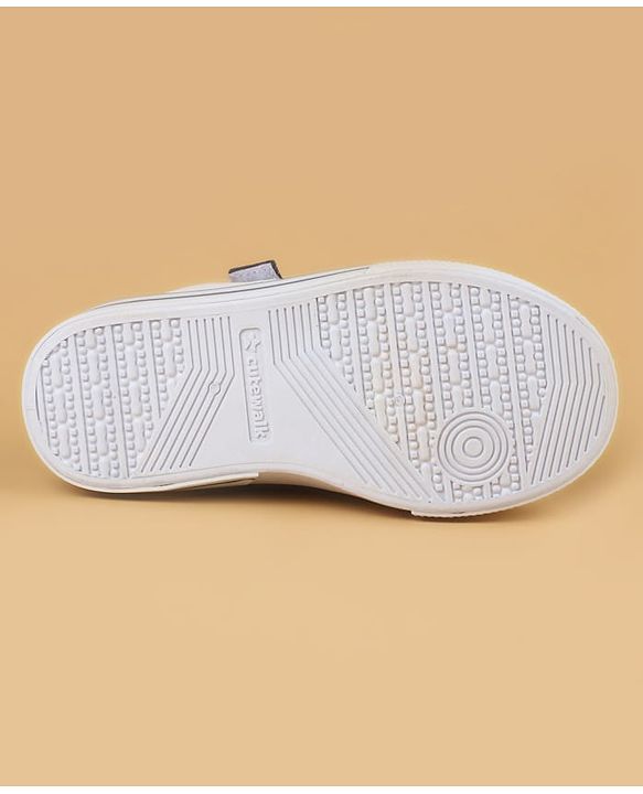 Cute Walk by Babyhug Velcro Closure Solid Color Casual Shoes - Blue