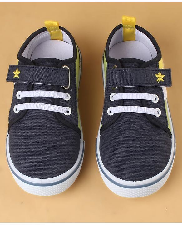 Cute Walk by Babyhug Velcro Closure Solid Color Casual Shoes - Blue