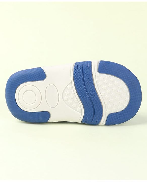 Cute Walk by Babyhug Velcro Closure Sandals With Wings Applique - Blue