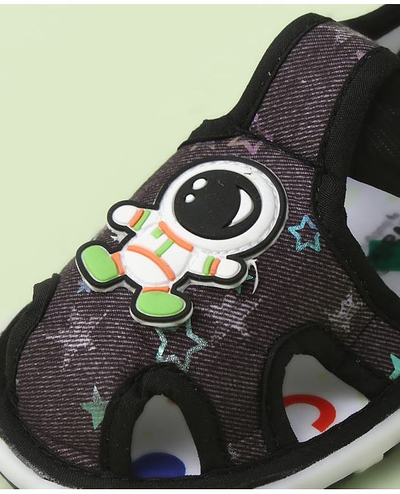 Cute Walk by Babyhug Velcro Closure Sandals With Astronaut Applique - Black