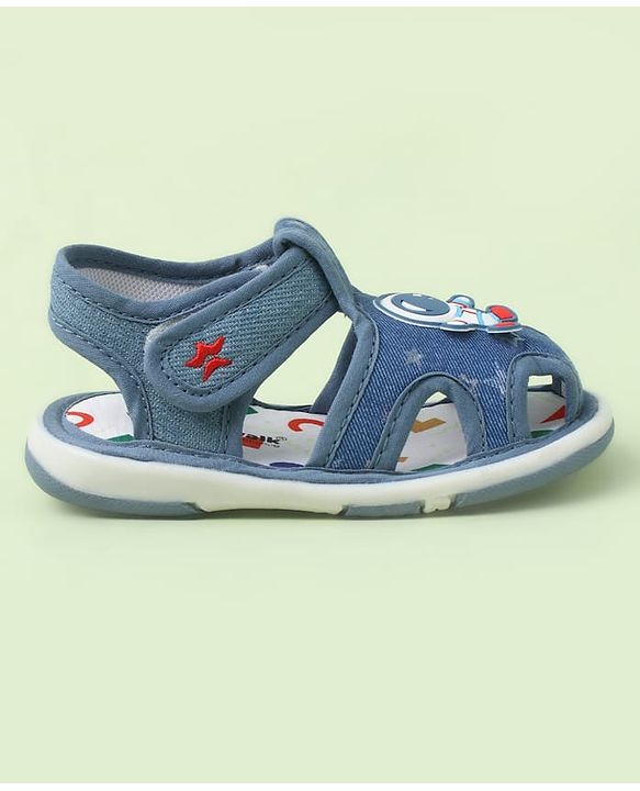Cute Walk by Babyhug Velcro Closure Sandals With Astronaut Applique - Black