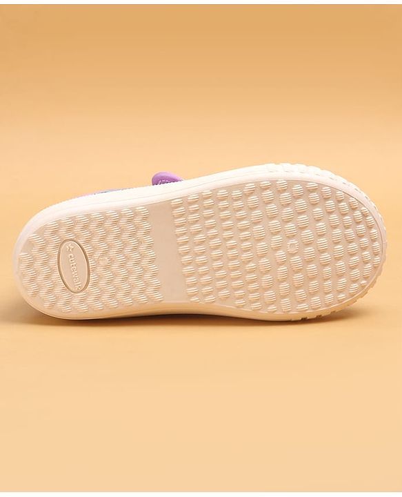 Cute Walk by Babyhug Casual Shoes With Velcro Closure & Cat Design - Purple