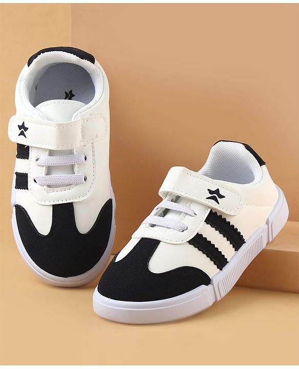 Cute Walk by Babyhug Casual shoes With Velcro Closure - Navy Blue