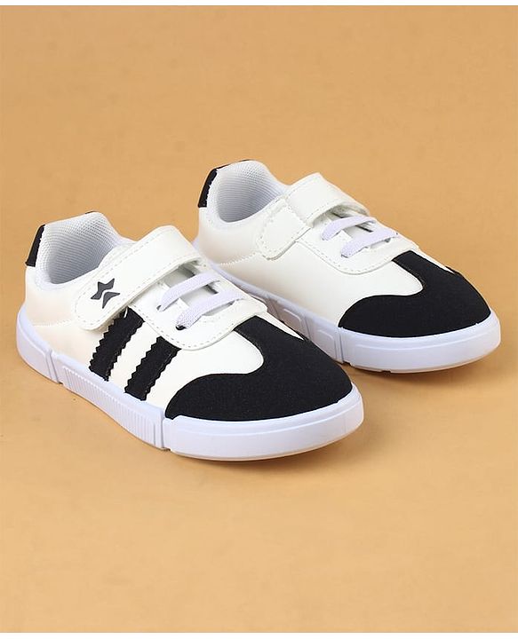 Cute Walk by Babyhug Casual shoes With Velcro Closure - Navy Blue
