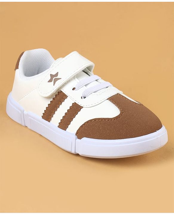 Cute Walk by Babyhug Casual shoes With Velcro Closure - Navy Blue