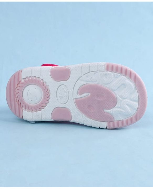 Cute Walk by Babyhug Sandal With Velcro Closure & Bird Applique - Purple