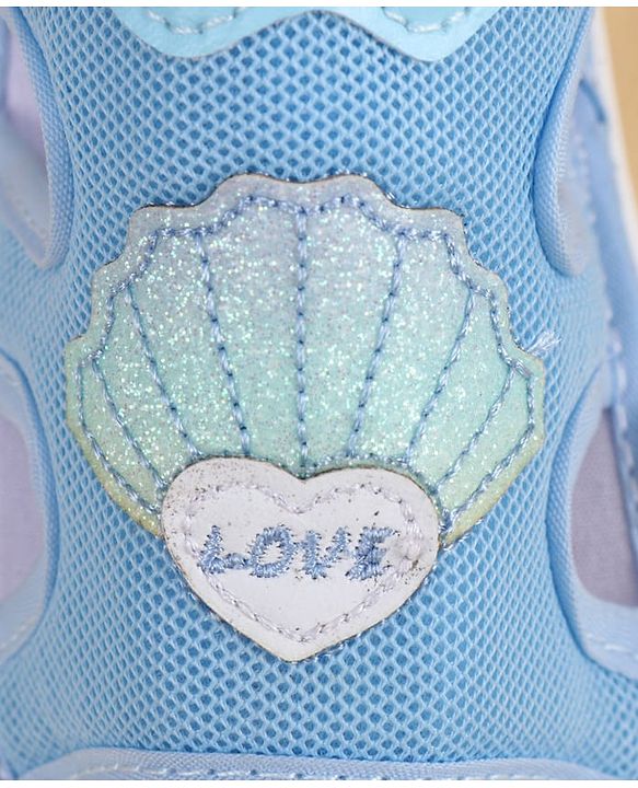 Cute Walk by Babyhug Velcro Closure Sandals With Seashell Applique - Beige