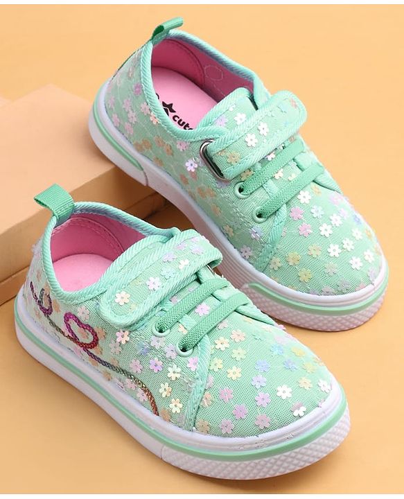 Cute Walk by Babyhug Casual shoes With Velcro Closure & Floral Applique - Light Green
