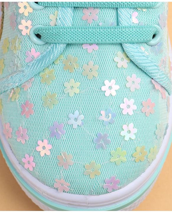 Cute Walk by Babyhug Casual shoes With Velcro Closure & Floral Applique - Light Green