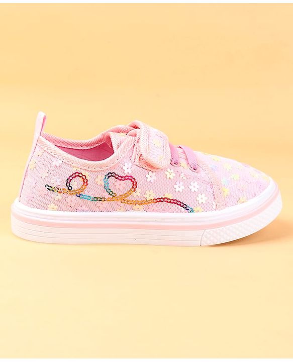 Cute Walk by Babyhug Casual shoes With Velcro Closure & Floral Applique - Light Green