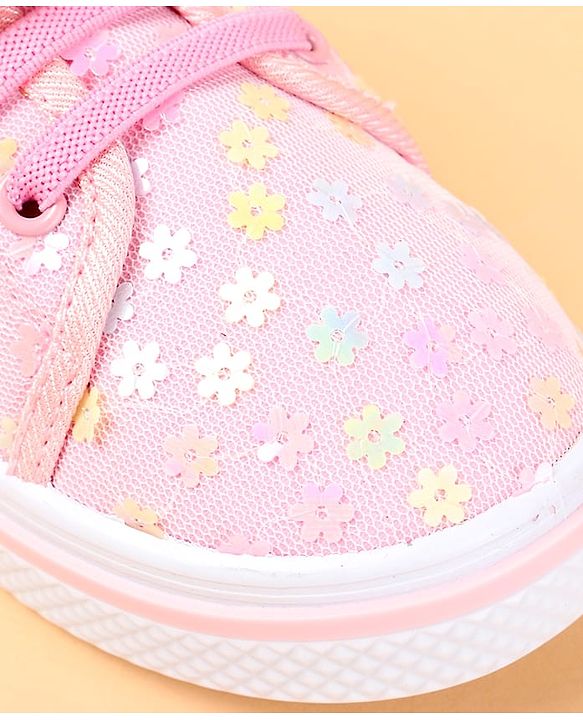 Cute Walk by Babyhug Casual shoes With Velcro Closure & Floral Applique - Light Green