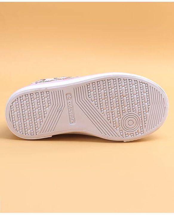 Cute Walk by Babyhug Casual shoes With Velcro Closure & Floral Applique - Light Green