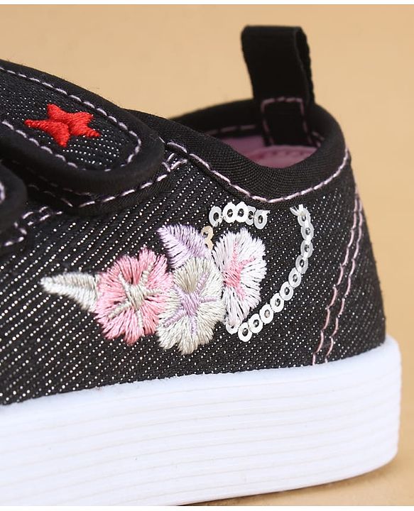 Cute Walk by Babyhug Velcro Closure Casual Shoes with Floral Embroidery - Black