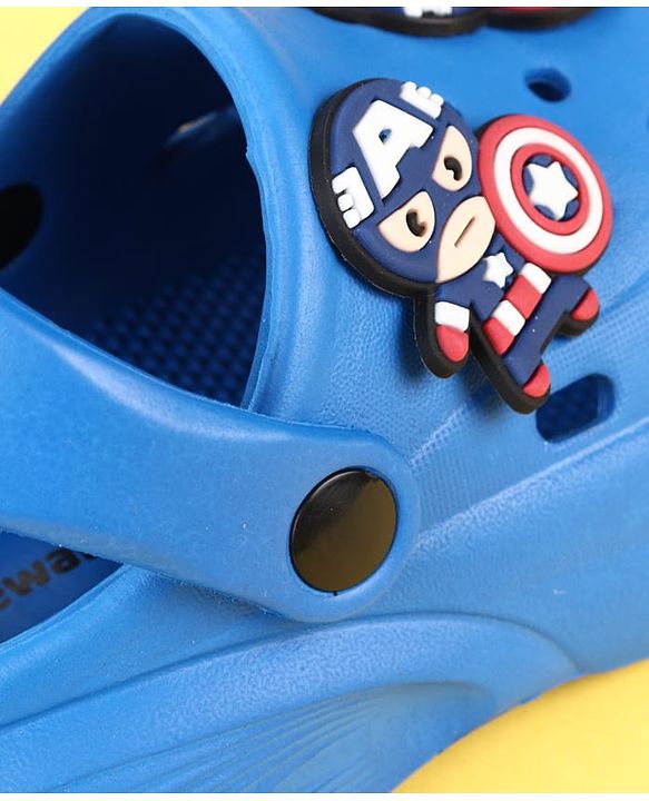 Cute Walk by Babyhug Marvel Clogs with Captain America Applique - Blue