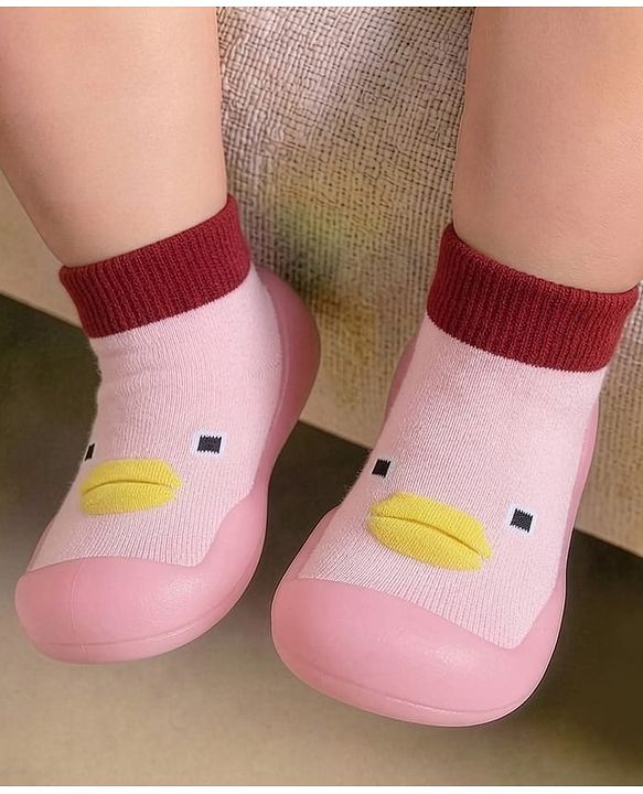 Cute Walk by Babyhug Slip On Sock Shoes With Applique - Pink