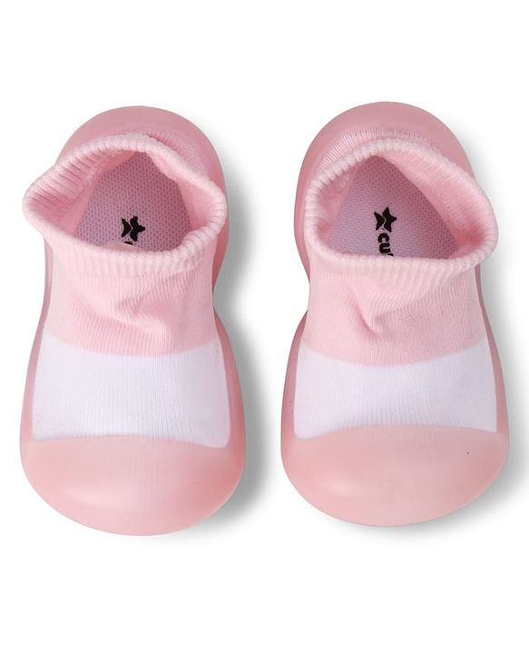 Cute Walk by Babyhug Slip On Socks Shoes - Pink