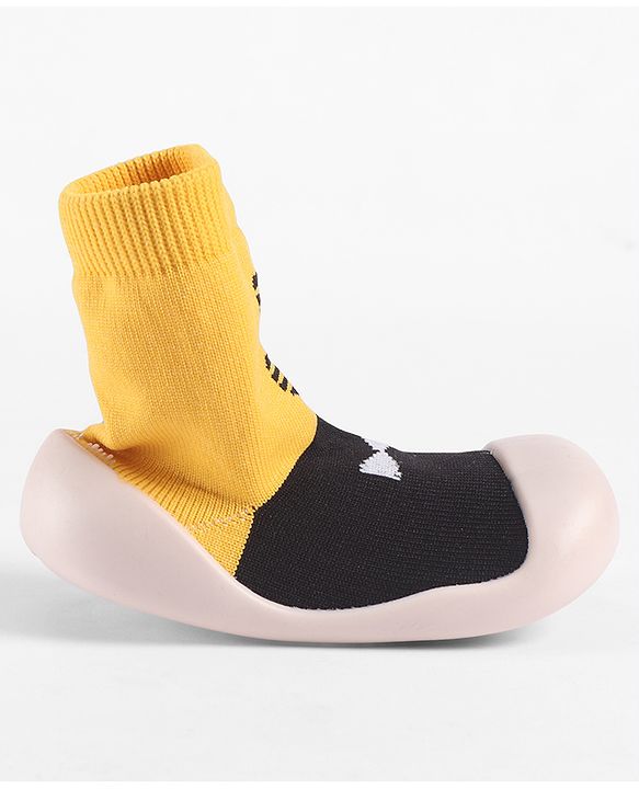 Cute Walk by Babyhug Slip On Sock Shoes - Black