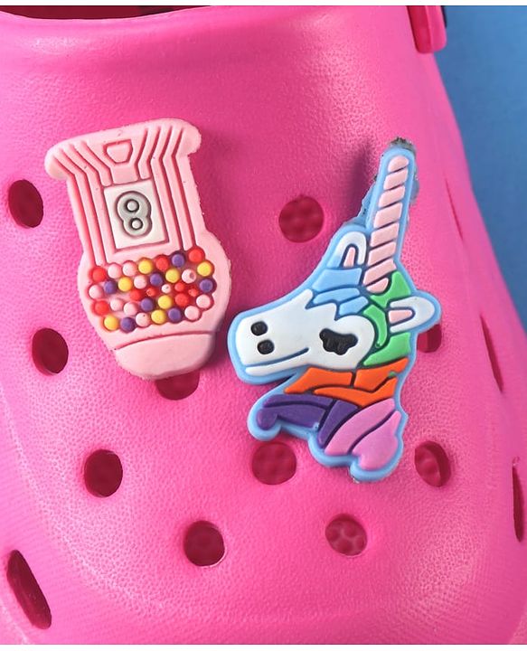 Cute Walk by Babyhug Back Strap Solid Clogs With Unicorn Applique - Fuchsia