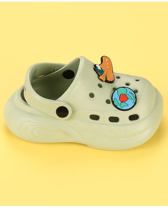Cute Walk by Babyhug Back Strap Clogs With Shoes & Earth Applique - Olive Green