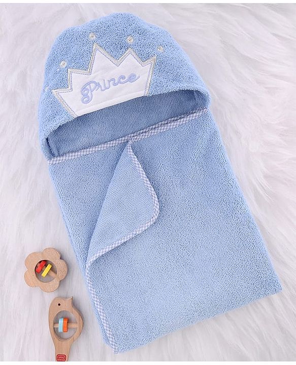 Babyhug Microfiber Knit Hooded Towel With Text Embroidery Light L 76 x B 69 cm - Blue