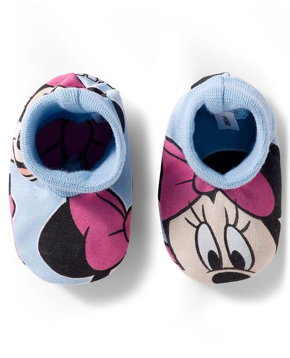 Babyhug Disney Cap, Mittens & Booties Set with Miniie Mouse & Family Print Multicolour - Diameter 9 cm