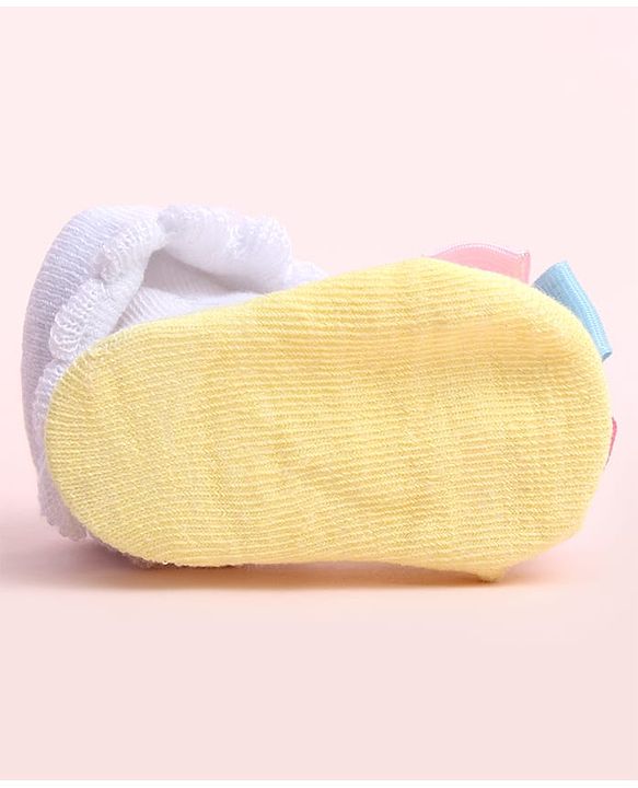 Cute Walk by Babyhug Socks Shoes With Floral Applique - Multicolor