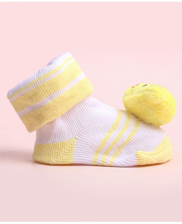 Cute Walk by Babyhug Socks Shoes With Bird Applique - Multicolor