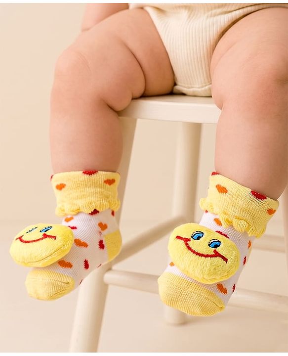 Cute Walk by Babyhug Socks Shoes With Smiley Applique - Multicolor