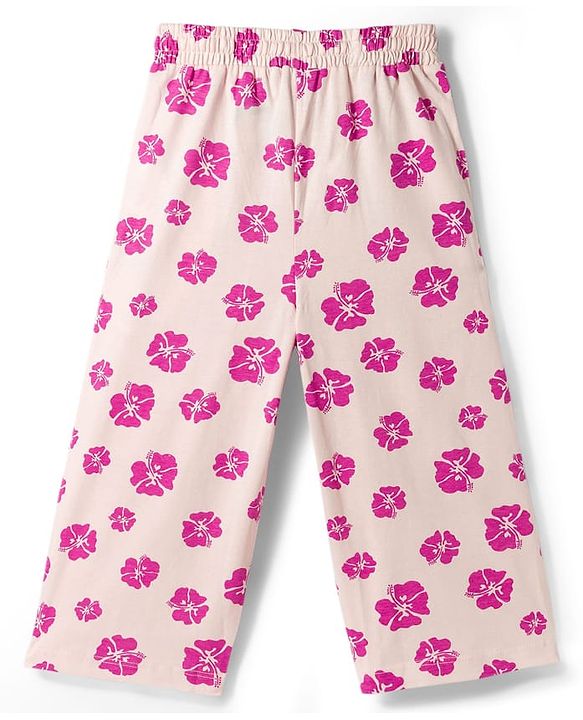 Pine Kids Cotton Knit Half Sleeves Shirt & Pajama Co-ords Capri Night Suit With Floral Print - Pink