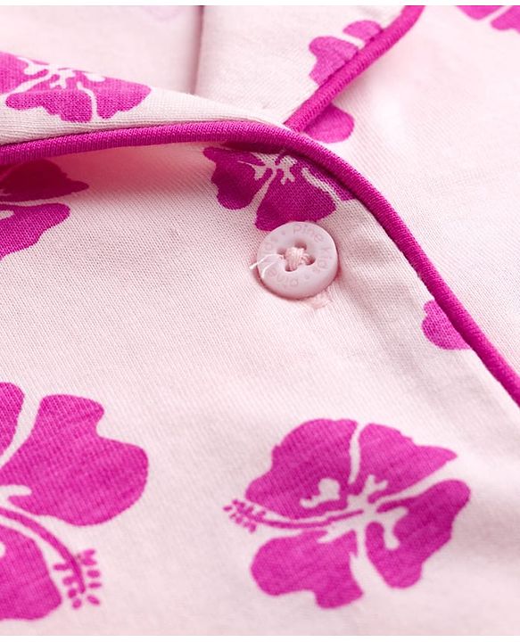 Pine Kids Cotton Knit Half Sleeves Shirt & Pajama Co-ords Capri Night Suit With Floral Print - Pink