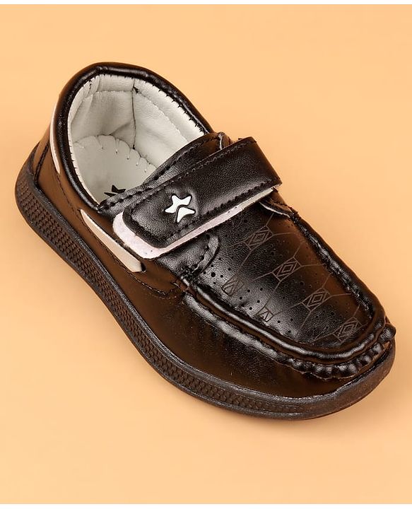 Cute Walk by Babyhug Velcro Closure Loafers with Star Applique - Black