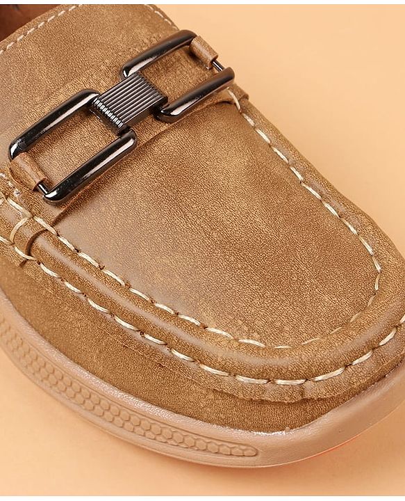 Cute Walk by Babyhug Slip On Solid Color Loafers - Brown