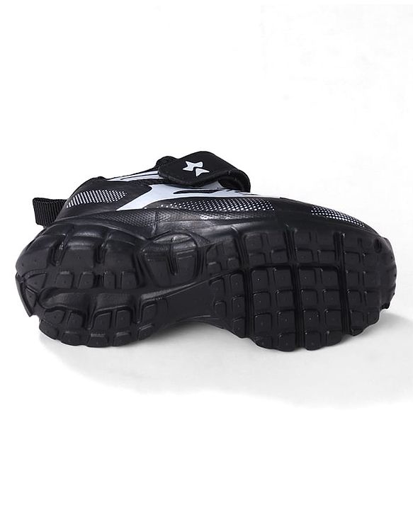 Cute Walk by Babyhug Solid Colour Sneaker Shoes with Velcro Closure - Black
